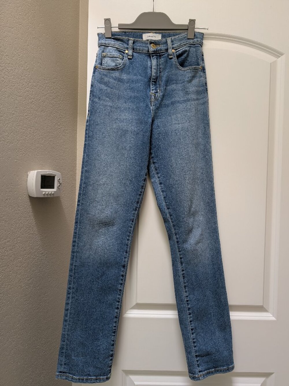 Like New Level 99 High-Rise Straight Leg Jean